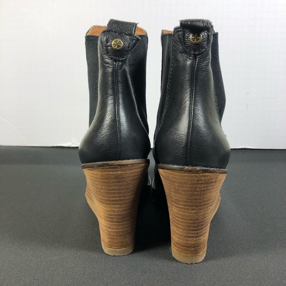 Lucky Brand Fedora Wedge Boots. - Picture 4 of 8